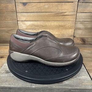 Merrell Womens Size 7.5 Encore Qform2 Moc Brown Leather Slip On Mules Clogs